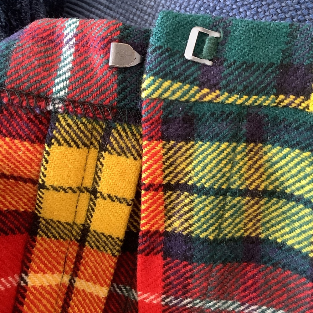 Vintage Laird Portch of Scotland Tartan Wrap Mini Skirt 100% Wool Size 6 - Picture 11 of 13